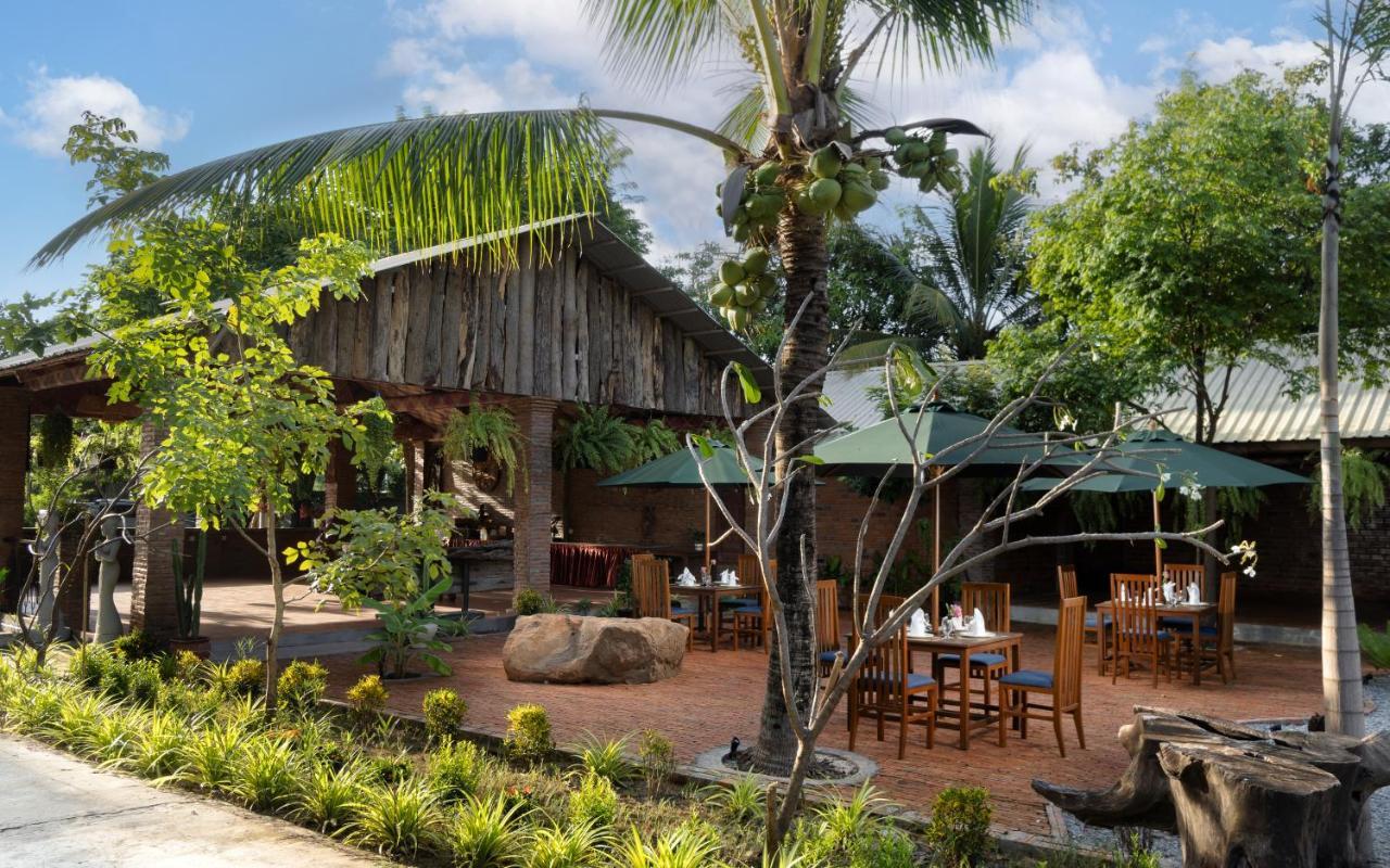Khemara Sovannphum Hotel シェムリアップ エクステリア 写真